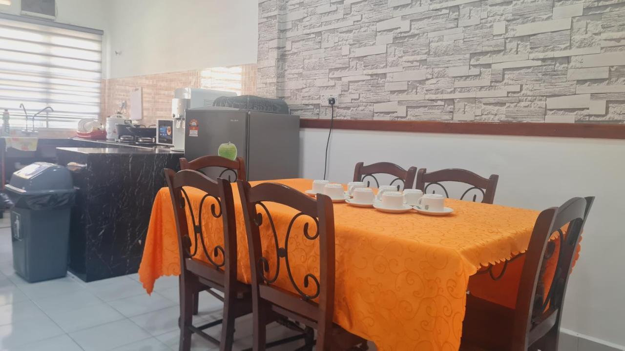 הוילה באנטינג Anjung Klia House 31 With Neflix מראה חיצוני תמונה
