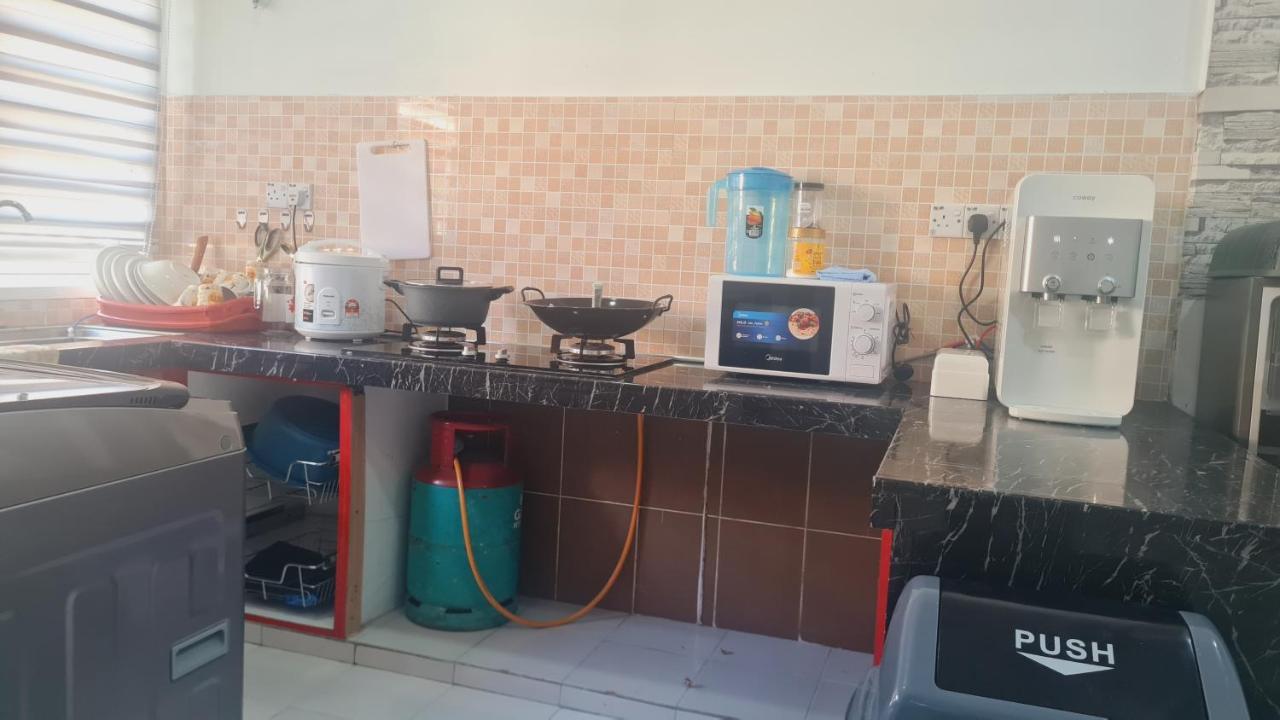 הוילה באנטינג Anjung Klia House 31 With Neflix מראה חיצוני תמונה
